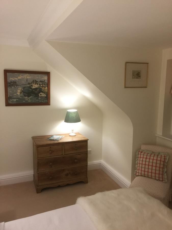 Bed and Breakfast Tirol House Thakeham Esterno foto